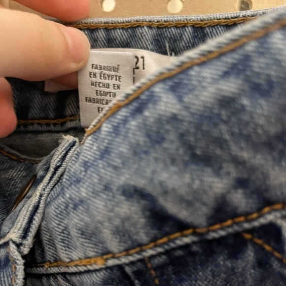 🍀5/$25🍀 Forever 21 denim front button mini skirt‎ size 28” - Picture 8 of 9